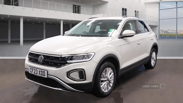 Used Volkswagen T-Roc 2023 for sale - 76667766: Photo 3