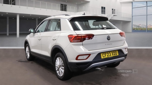 Used Volkswagen T-Roc 2023 for sale - 76667766: Photo 6