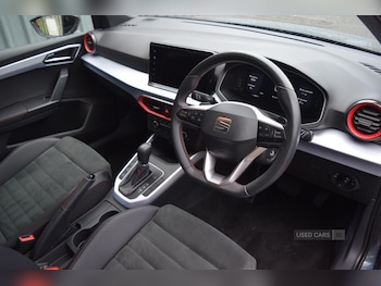 Used SEAT Arona 2024 for sale - 76528227: Photo