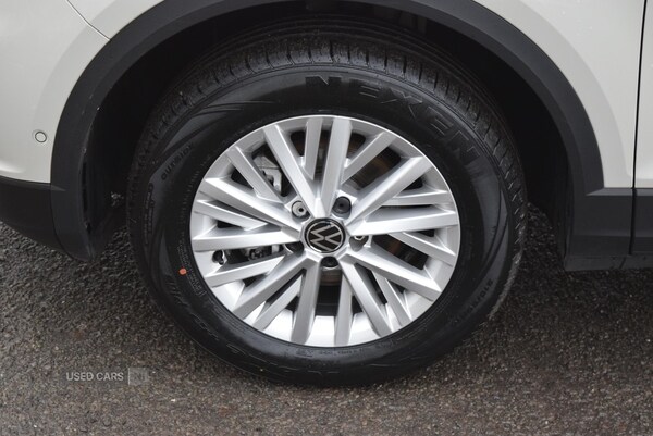 Used Volkswagen T-Roc 2023 for sale - 77204372: Photo 34