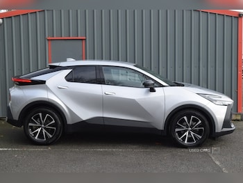 Used Toyota C-HR 2024 for sale - 77204105: Photo