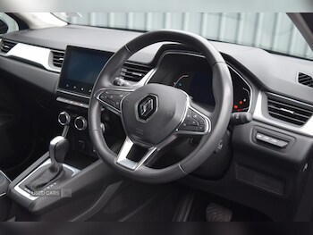 Used Renault Captur 2022 for sale - 75810836: Photo