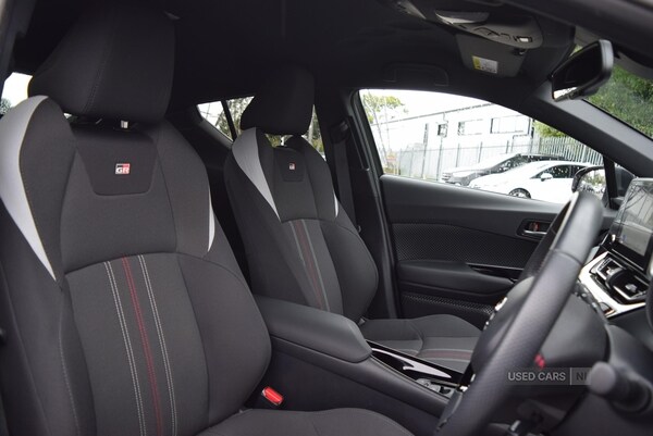 Used Toyota C-HR 2023 for sale - 76523091: Photo 32