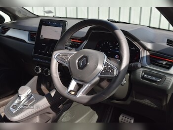 Used Renault Captur 2022 for sale - 75810881: Photo