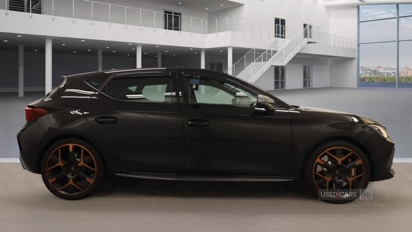 Used Cupra Leon 2025 for sale - 76646757: Photo 2