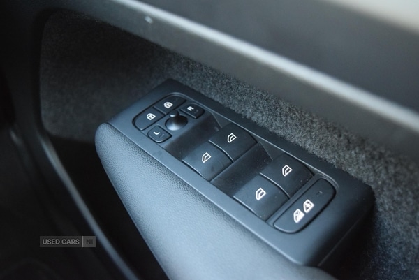 Used Volvo XC40 2022 for sale - 77192170: Photo 29