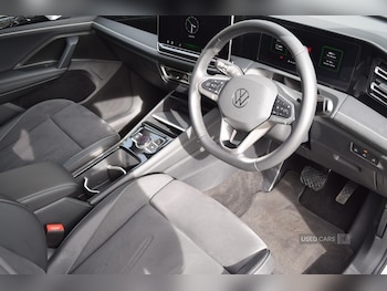Used Volkswagen Tiguan 2024 for sale - 76308721: Photo 3