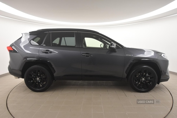 Used Toyota RAV4 2021 for sale - 76942789: Photo 2