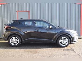 Used Toyota C-HR 2022 for sale - 76523027: Photo