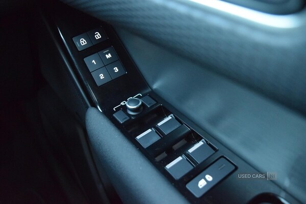 Used Land Rover Range Rover Velar 2023 for sale - 77239111: Photo 31