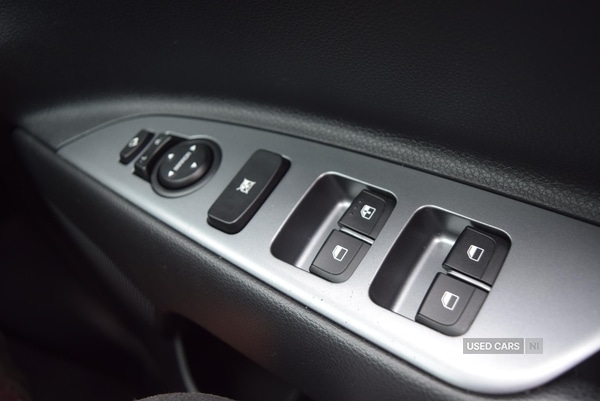 Used Kia Stonic 2022 for sale - 76409813: Photo 33