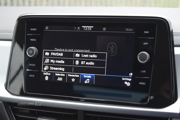 Used Volkswagen T-Roc 2023 for sale - 76551573: Photo 21