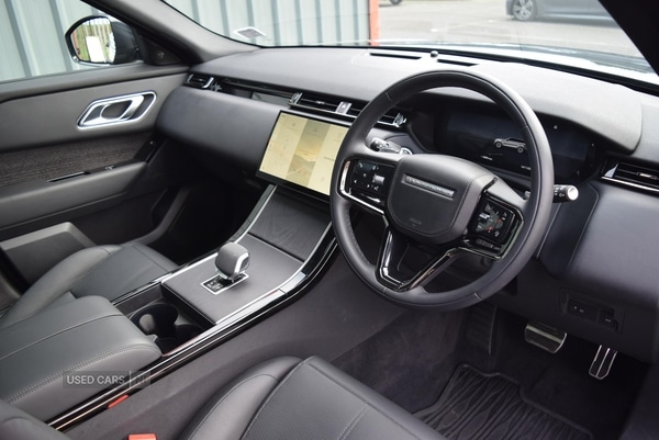 Used Land Rover Range Rover Velar 2024 for sale - 76998047: Photo 3