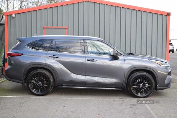 Used Toyota Highlander 2023 for sale - 76998031: Photo 2