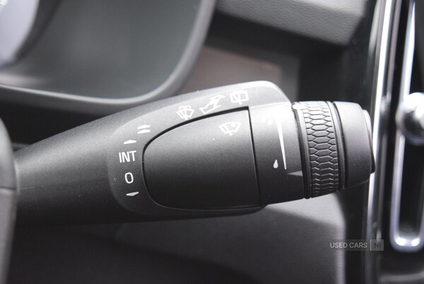 Used Volvo XC40 2023 for sale - 76753542: Photo 18