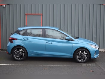 Used Hyundai i20 2023 for sale - 77156944: Photo