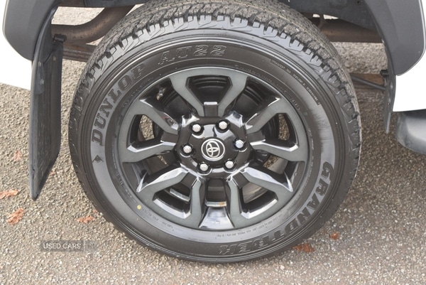 Used Toyota Hilux 2023 for sale - 76802604: Photo 33