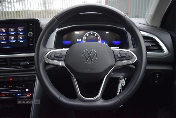 Used Volkswagen T-Roc 2023 for sale - 77030380: Photo 14