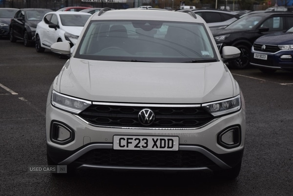 Used Volkswagen T-Roc 2023 for sale - 77030380: Photo 5