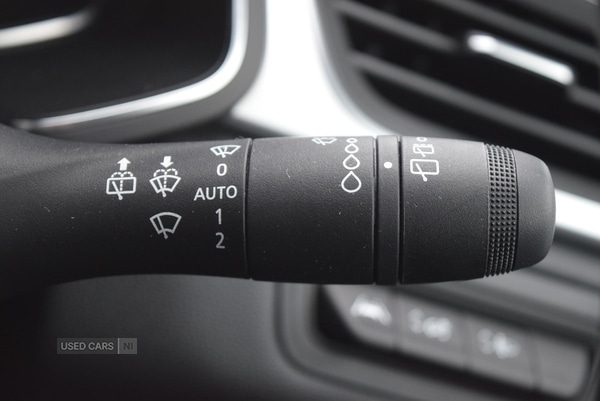 Used Renault Captur 2022 for sale - 76409645: Photo 17