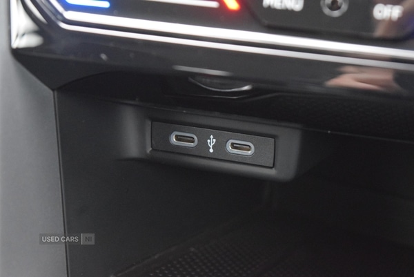 Used Volkswagen T-Roc 2023 for sale - 76646599: Photo 25