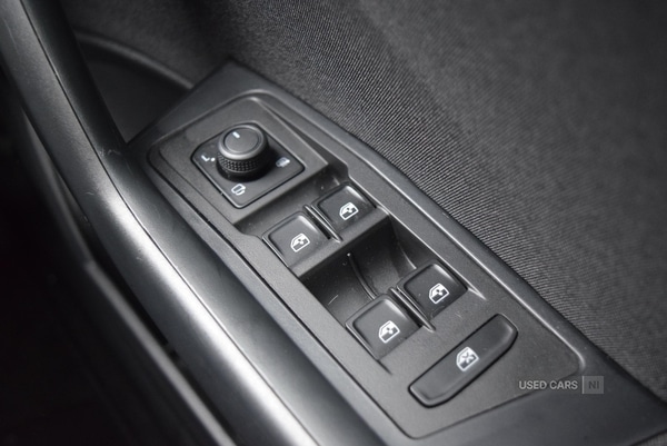 Used Volkswagen T-Roc 2023 for sale - 76646599: Photo 28