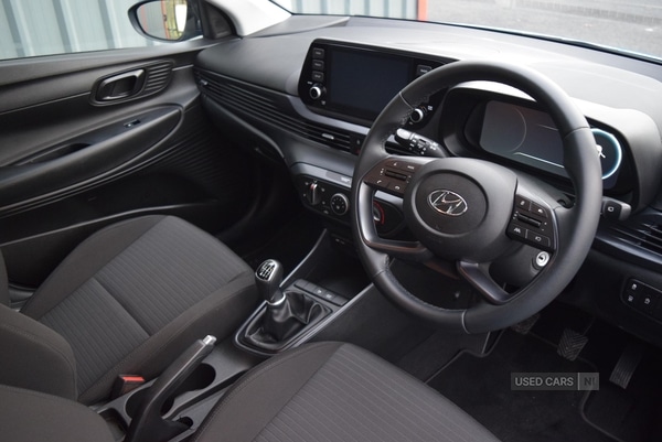 Used Hyundai i20 2023 for sale - 77204646: Photo 3
