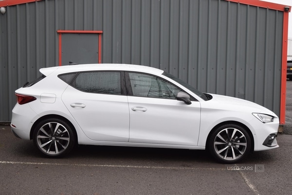 Used SEAT Leon 2023 for sale - 77021668: Photo 2