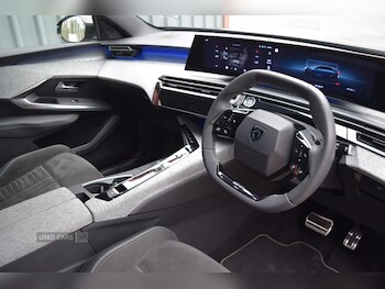 Used Peugeot 3008 2024 for sale - 76409656: Photo