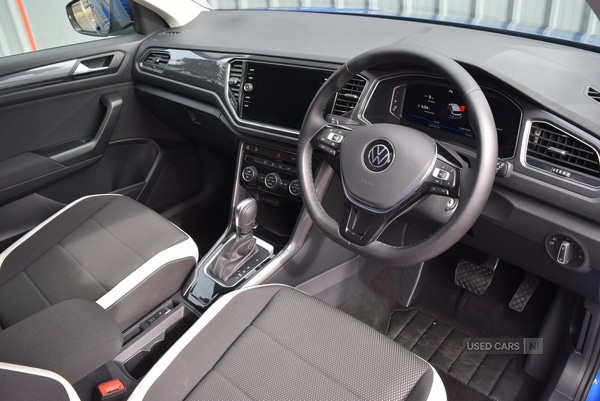 Used Volkswagen T-Roc 2021 for sale - 76201947: Photo 3
