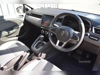 Used Renault Clio 2025 for sale - 79658687: Photo