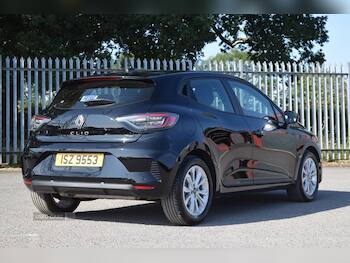 Used Renault Clio 2025 for sale - 79658687: Photo