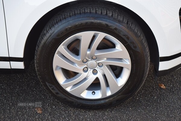 Used Land Rover Range Rover Evoque 2023 for sale - 77204368: Photo 32