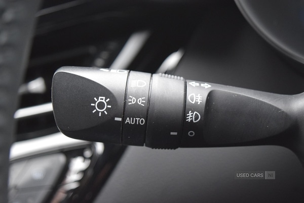 Used Toyota C-HR 2021 for sale - 76528200: Photo 17