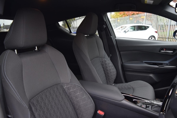 Used Toyota C-HR 2021 for sale - 76528200: Photo 27