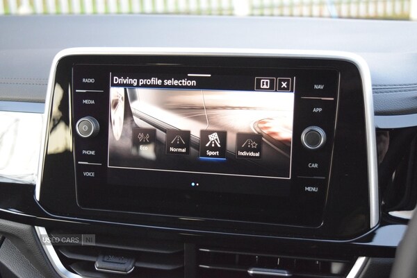 Used Volkswagen T-Roc 2024 for sale - 77204145: Photo 24