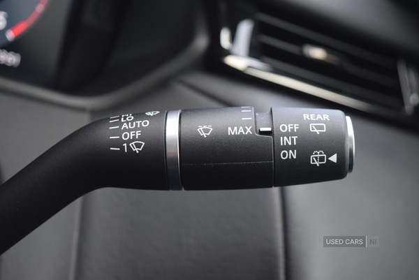 Used Land Rover Range Rover Velar 2024 for sale - 77102337: Photo 18