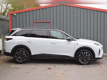 Used Peugeot 5008 2025 for sale - 77102240: Photo