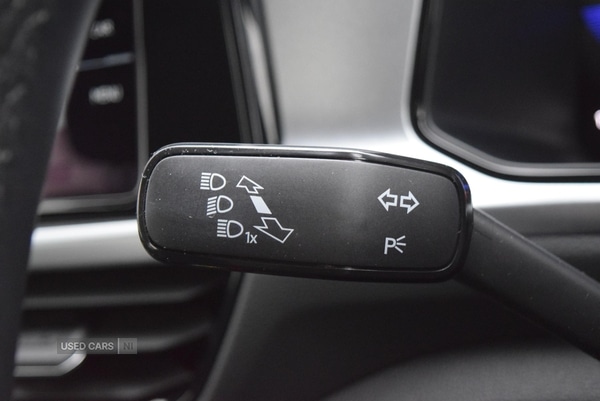 Used Volkswagen T-Roc 2023 for sale - 76887573: Photo 17