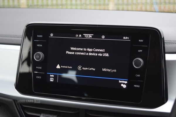 Used Volkswagen T-Roc 2023 for sale - 76887573: Photo 22