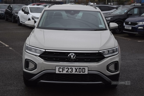 Used Volkswagen T-Roc 2023 for sale - 76887573: Photo 5