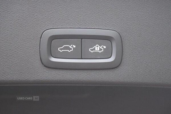 Used Volvo XC40 2023 for sale - 77017478: Photo 36