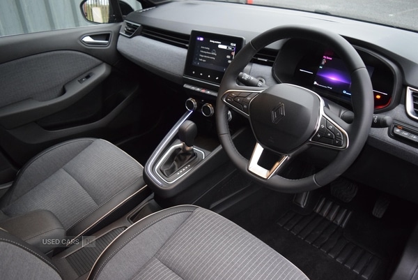 Used Renault Clio 2025 for sale - 77426481: Photo 3