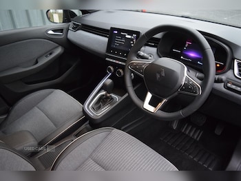 Used Renault Clio 2025 for sale - 77426481: Photo