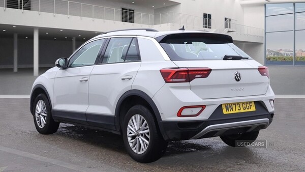 Used Volkswagen T-Roc 2023 for sale - 76308643: Photo 6