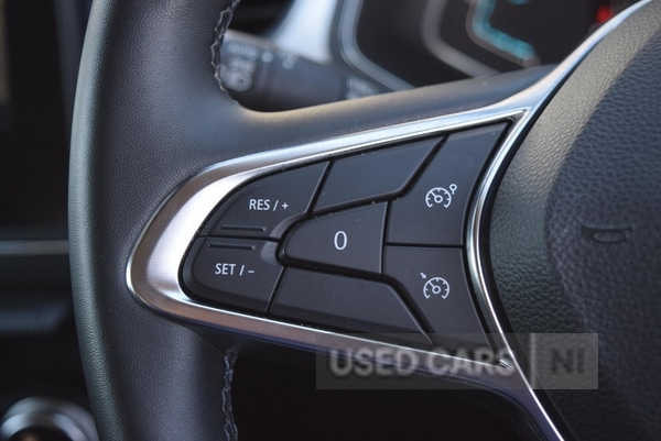 Used Renault Captur 2023 for sale - 77794515: Photo 15