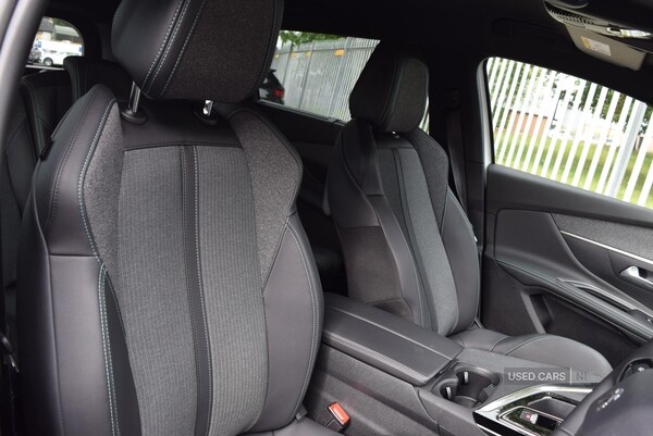 Used Peugeot 5008 2023 for sale - 76646396: Photo 32