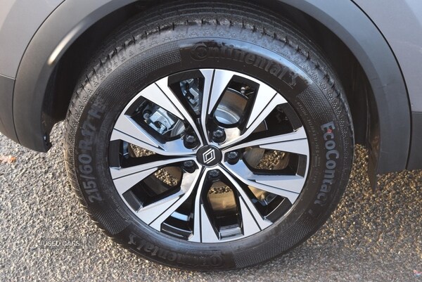 Used Renault Captur 2025 for sale - 76802576: Photo 32