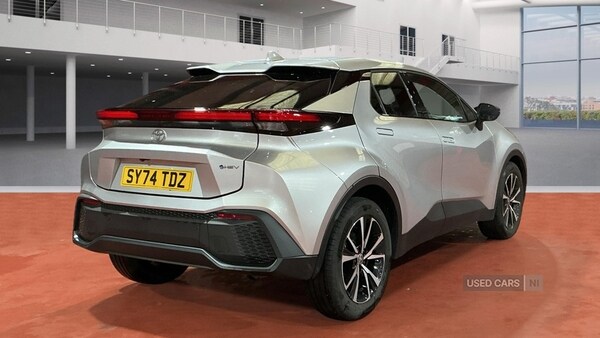 Used Toyota C-HR 2024 for sale - 76371864: Photo 4