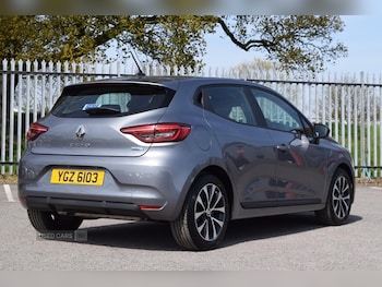 Used Renault Clio 2023 for sale - 78385090: Photo